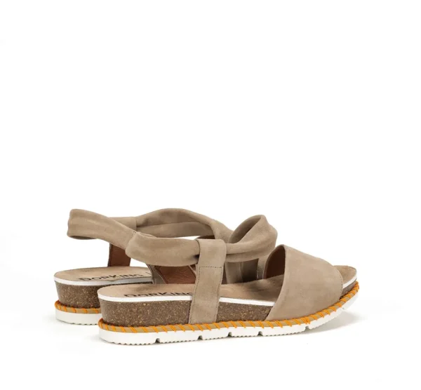 Cheap Fluchos SPORT D9324 Sandalia Taupe